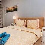 4 Bedroom Old Town - 3 Bathrooms Apartamento