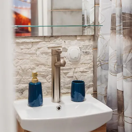 4 Bedroom Old Town - 3 Bathrooms Appartement *