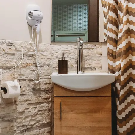 4 Bedroom Old Town - 3 Bathrooms * Tallinn