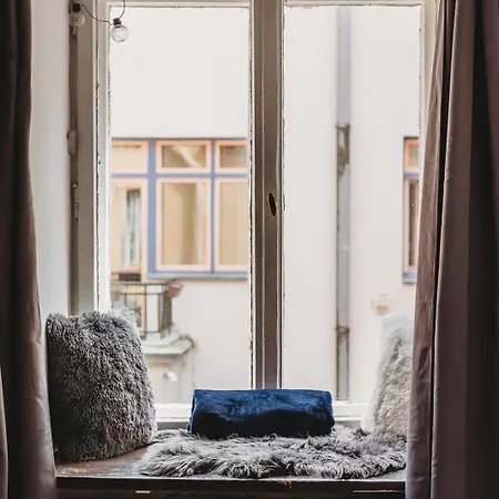 4 Bedroom Old Town - 3 Bathrooms Tallin