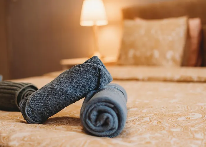 4 Bedroom Old Town - 3 Bathrooms *