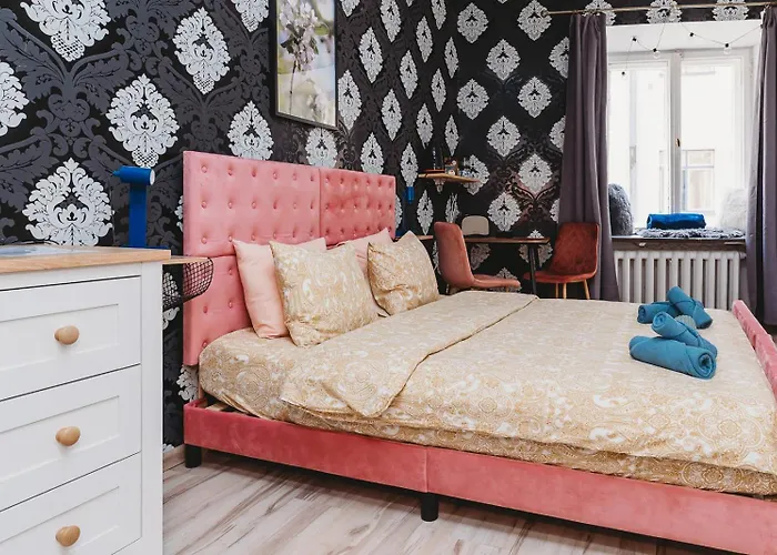 4 Bedroom Old Town - 3 Bathrooms * Tallin