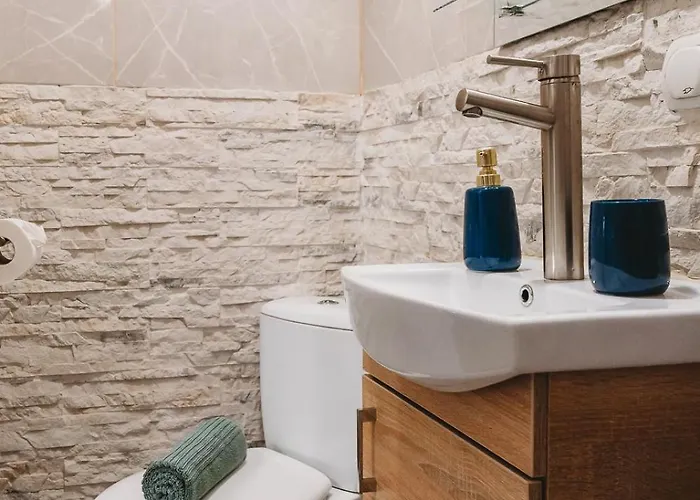 4 Bedroom Old Town - 3 Bathrooms Apartamento *