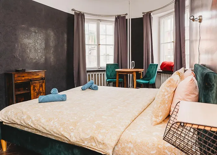 4 Bedroom Old Town - 3 Bathrooms Apartamento *