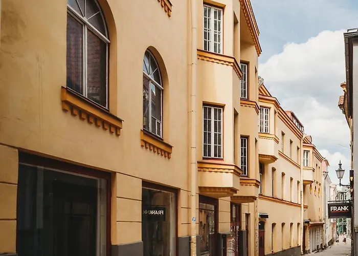 Lejlighed 4 Bedroom Old Town - 3 Bathrooms Tallinn