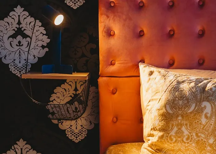 4 Bedroom Old Town - 3 Bathrooms Lejlighed *